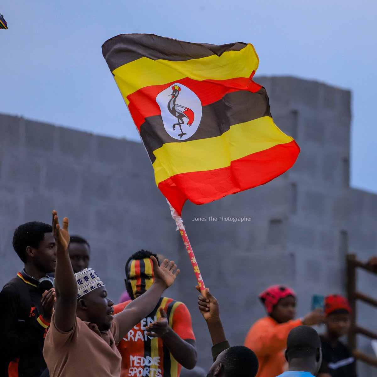 JonesUg256's tweet photo. Unity painted in red, black & yellow π€β€οΈπ
#Uganda | #UGAvNAM | #CrestedCranes | #StadiumVibes | #RoadToWorldCup https://t.co/y9r6E7NHIB