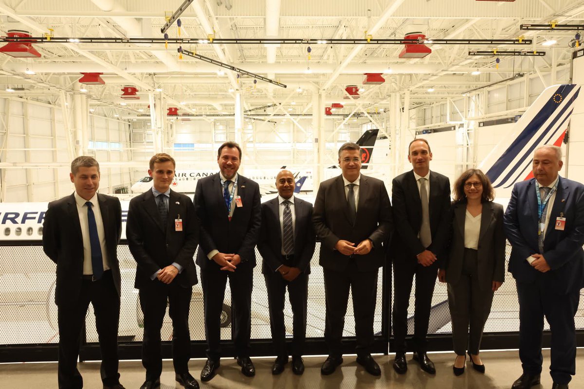 Embajada de España en Canadá (@embespcanada) on Twitter photo Gran visita a #Airbus <a href="/Airbus/">Airbus</a> 🇨🇦 🇪🇸🇫🇷🇩🇪🇪🇺con el Ministro de Transportes y Movilidad Sostenible <a href="/oscar_puente_/">Óscar Puente</a> Comprometidos con nuestra industria !!! <a href="/transportesgob/">Ministerio Transportes y Movilidad Sostenible</a> Gran visita a #Airbus <a href="/Airbus/">Airbus</a> 🇨🇦 🇪🇸🇫🇷🇩🇪🇪🇺con el Ministro de Transportes y Movilidad Sostenible <a href="/oscar_puente_/">Óscar Puente</a> Comprometidos con nuestra industria !!! <a href="/transportesgob/">Ministerio Transportes y Movilidad Sostenible</a>