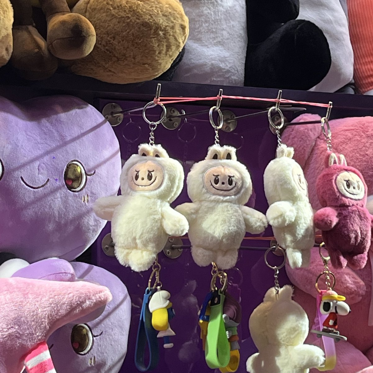 dhruvsood05's tweet image. Day 15 of locking in 🚀

-&amp;gt; completed array fundamentals
-&amp;gt; prepared the presentation for SIH
-&amp;gt; got shortlisted - next round on Wednesday
-&amp;gt; edited a reel for internship thingyy
-&amp;gt; had mcd 3rd time in the week (considering last week too) 
-&amp;gt; spotted labubu

#DSA #coding