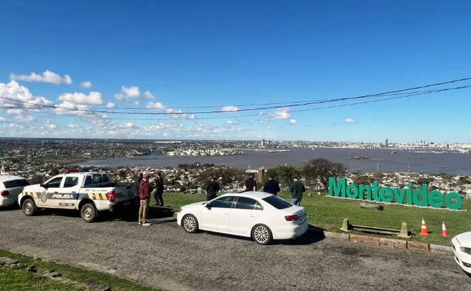Vas a tomar mate y terminás muerto.
La puta que te parió Negro.