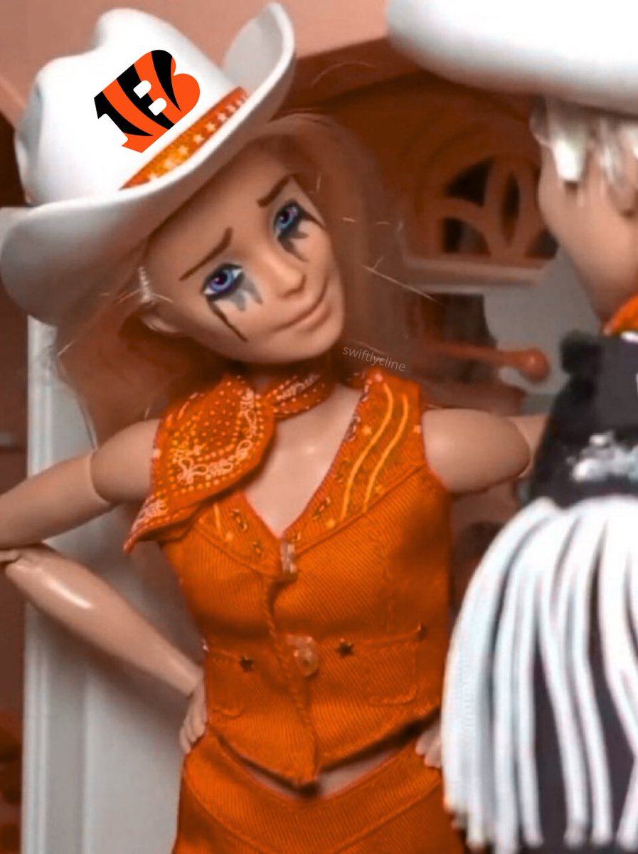 swiftlycline's tweet image. already getting ready for next monday in my best look