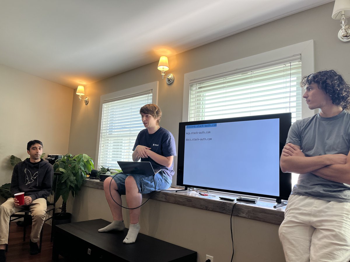 Devi Amarsaikhan tweet media