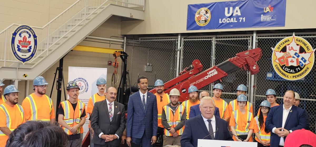 47Training's tweet image. SMART Local 47 apprentices on site at with our friends from UA71 for an announcement from Premier Ford &amp;amp; Mayor Mark Sutcliffe @fordnation @_MarkSutcliffe
