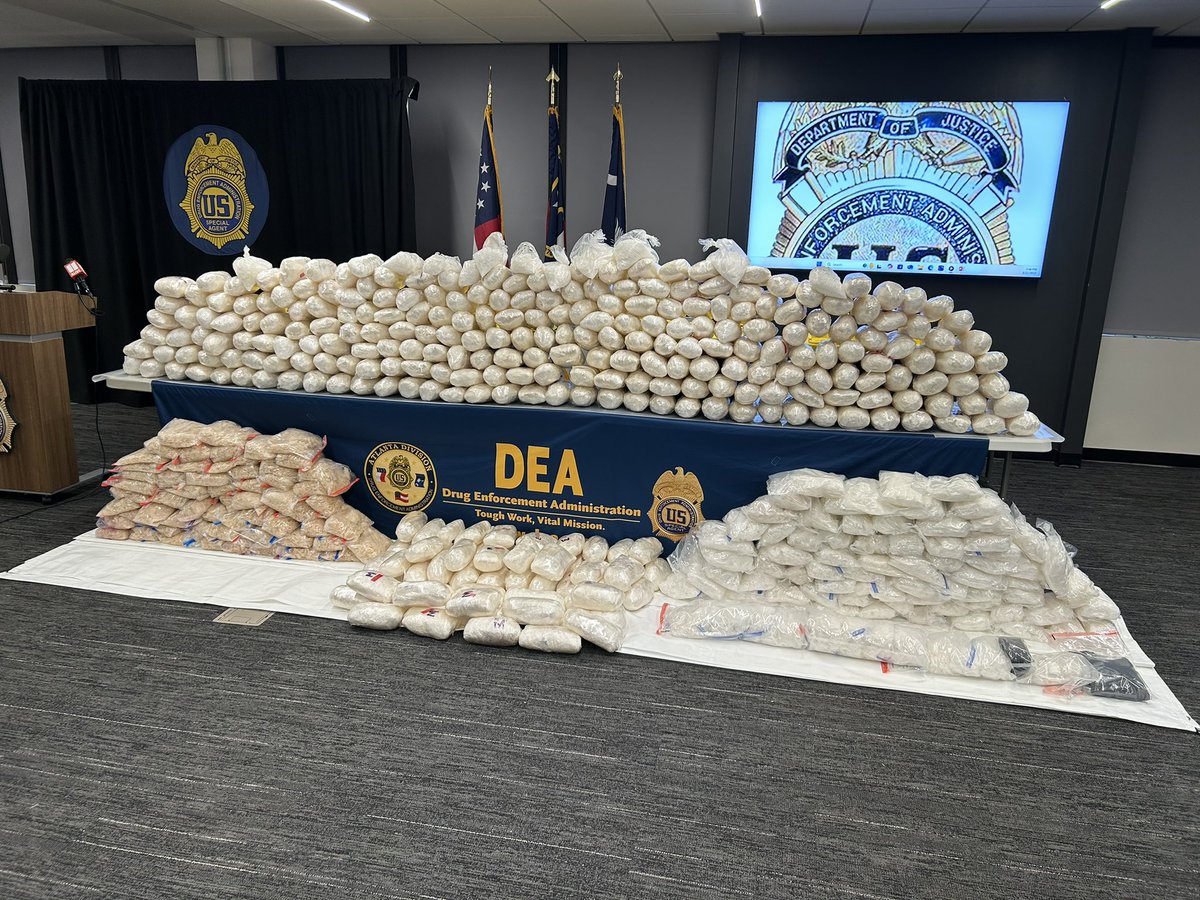 BREAKING: DEA has seized around 1,000 lbs of meth at two locations in DeKalb County. They’ve arrested 5 ppl, 4 illegal migrants from Mexico, and say they’re all members of the Jalisco New Generation cartel. <a href="/FOX5Atlanta/">FOX 5 Atlanta</a>