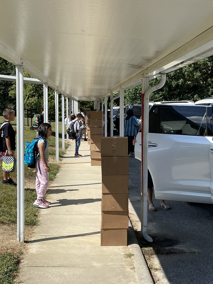 Southern Guilford Elementary tweet media