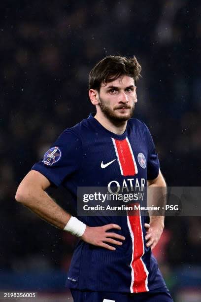 Dembele winning the Ballon D’or…. Deserved or not? Kvar was better imo thoughts??? #UCL #BallonDor #Ligue1 #PremierLeague #FIFA