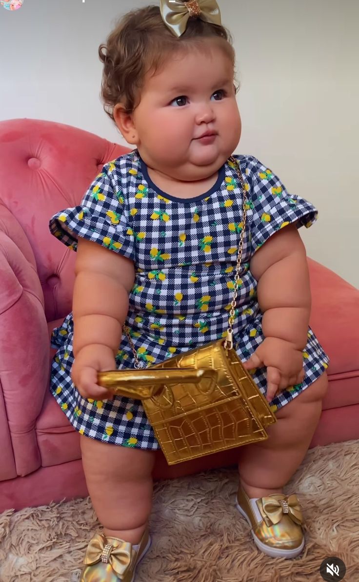 ثقافة عامة 🌍 (@general_factz) on Twitter photo من قال أن الكرش ليست من علامات الجمال😍
الرجيم للجبناء ..، أما الشجعان فيأكلون الأخضر واليابس.
#للترفيه من قال أن الكرش ليست من علامات الجمال😍
الرجيم للجبناء ..، أما الشجعان فيأكلون الأخضر واليابس.
#للترفيه