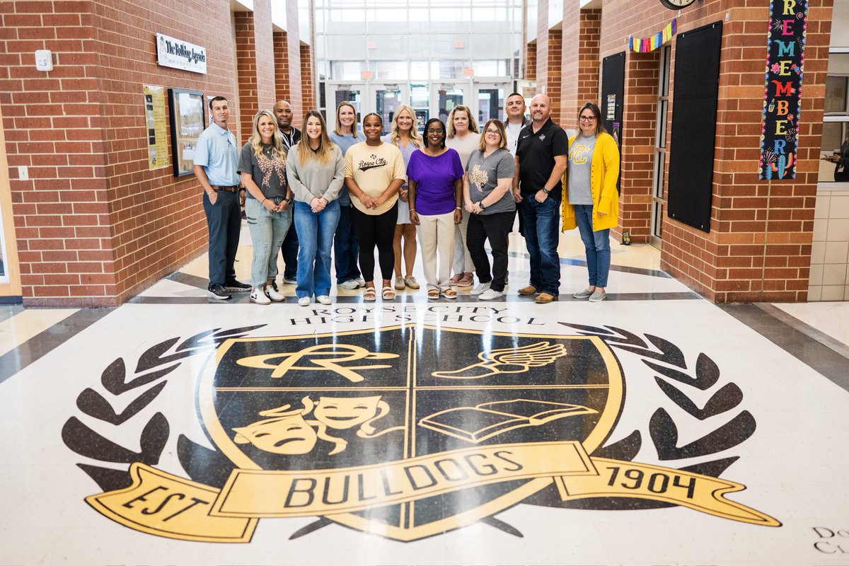 My amazing friend, <a href="/TMyersLife/">Dr. Tracey Myers</a> , has taken a group of staff members under her wing to mentor them into their next level of leadership. So inspired by the way she leads with heart and purpose!  And, the work they are doing… just simply amazing! #ExperienceRCISD