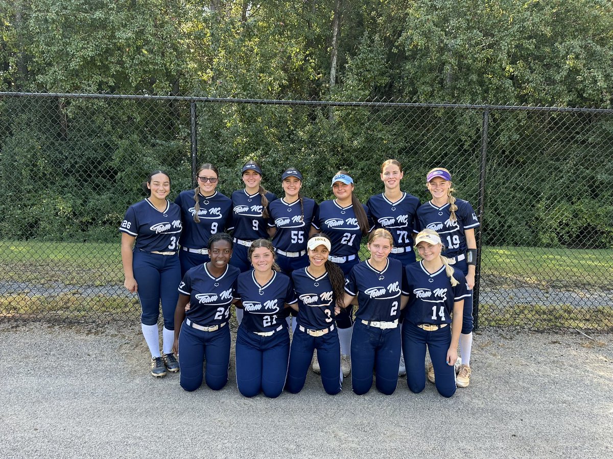 tess_hedrick10's tweet image. I had a great weekend with @TeamNCKobziak. My first 💣 and first showcase with the team! @hkobziak72 @CoachTurybury and the team were awesome to play with 🥤. Looking forward to playing more competitive ball this fall! #gettingstarted
#CatcherCIF2028
@playsbigger…