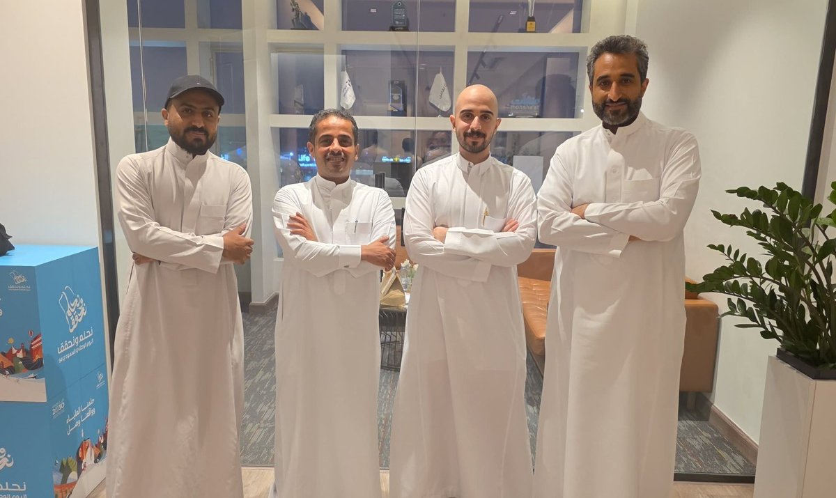 pl_MBM's tweet photo. سعدت اليوم بلقاء الجميلين نايف مدخلي وفيصل الأحمدي 
حديث مليئ بالإلهام  في مجال ريادة الأعمال، وبإذن الله قريب يكون @through_sa جاهز ويقدّم نفسه بشكل يفوق الطموحات 🙏 https://t.co/IgBCJYihs1