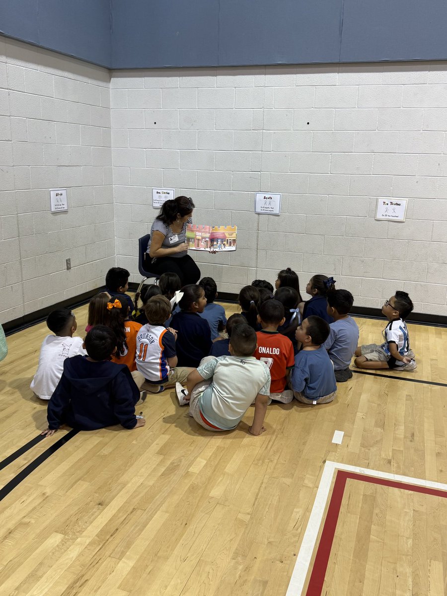 Rosemont Primary - Chris V. Semos Campus tweet media