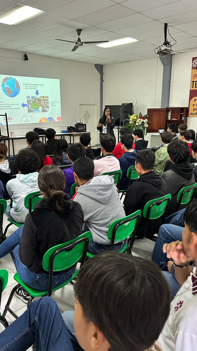 SRNYMA's tweet image. 🌍♻️ ¡Es hora de decirle adiós al plástico de un solo uso! 🚫🌱

Los estudiantes del CETIS 148 ya están tomando acción con un ciclo de charlas para #CuidarElPlaneta. 

¡Juntos podemos hacer la diferencia! 💪💚

#SinPlásticos #CambioVerde #CETIS148