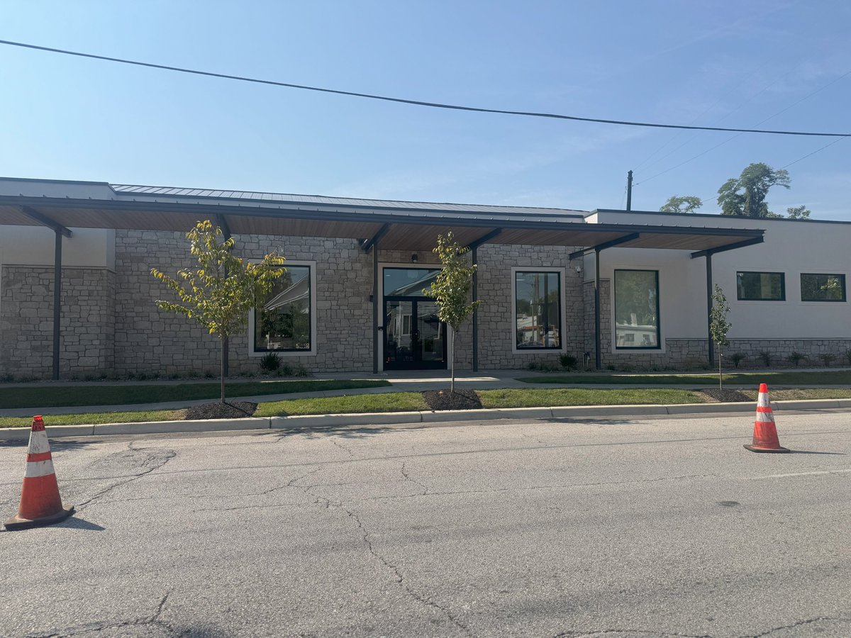 LDG_Development's tweet image. We’re excited to announce that three new Bezos Academy preschools are opening in Louisville this October!

Located in the Okolona, Russell, and Fairdale neighborhoods, these tuition-free, full-day, year-round preschools will provide high-quality early childhood education to