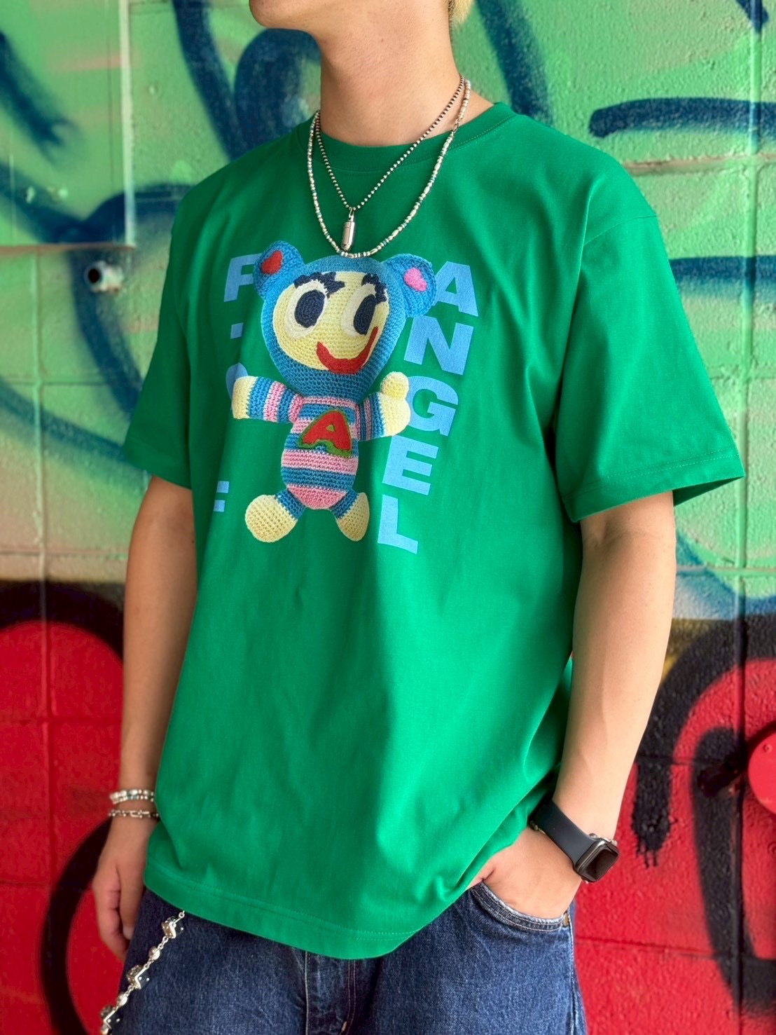 ミュージシャン P.C.F APPAREL DEPARTMENT P.C.F APPAREL DEPARTMENT 1ST ANNIVERSARY Tシャツ』がVERTICAL