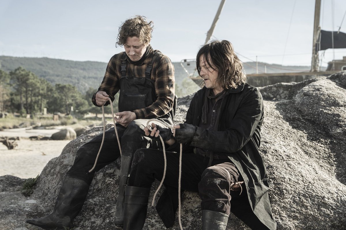 (1/3) New behind the scenes photos for season 3, episode 4 of “The Walking Dead: Daryl Dixon”. Featuring Norman Reedus &amp; Melissa McBride.

©️ Carla Oset / AMC

#normanreedus #melissamcbride #daryldixon #twd #thewalkingdead #twddaryldixon