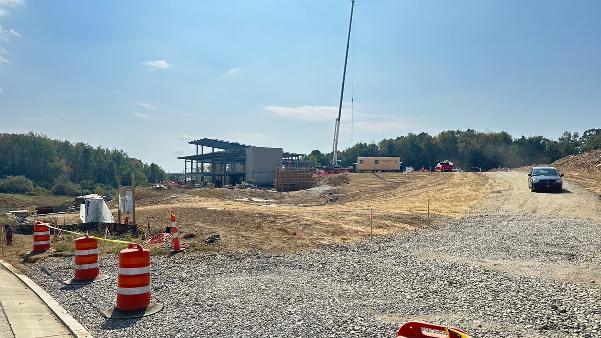 Last week, our team celebrated the topping off ceremony for the new Muskingum Watershed Conservancy District administrative headquarters. We're excited to see the continued progress as this project comes to life!