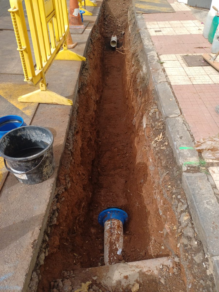 aytolalaguna_es's tweet image. Las obras, de la mano de @Teidagua, avanzan a buen ritmo y se prevé terminar esta semana, ¡agradecemos su comprensión! 🛠️