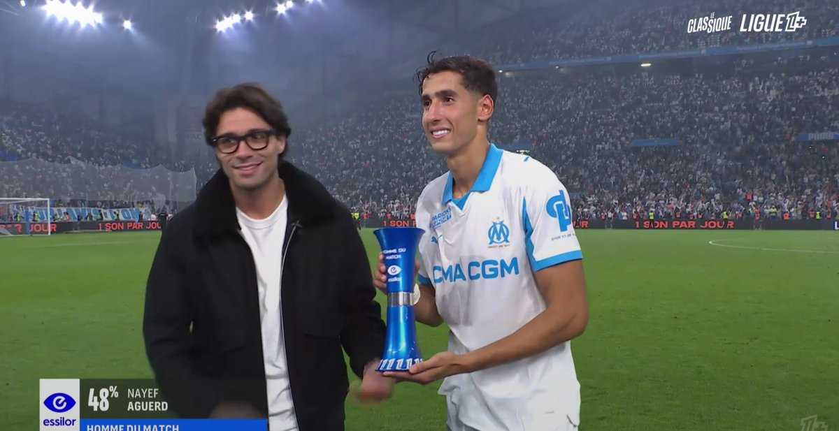 G1eeGcUWAAA2PJs?format=jpg&name=medium