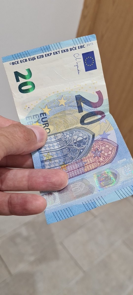 Dafür habe ich gerade 18€ auf dem #Oktoberfest bezahlt ☠️