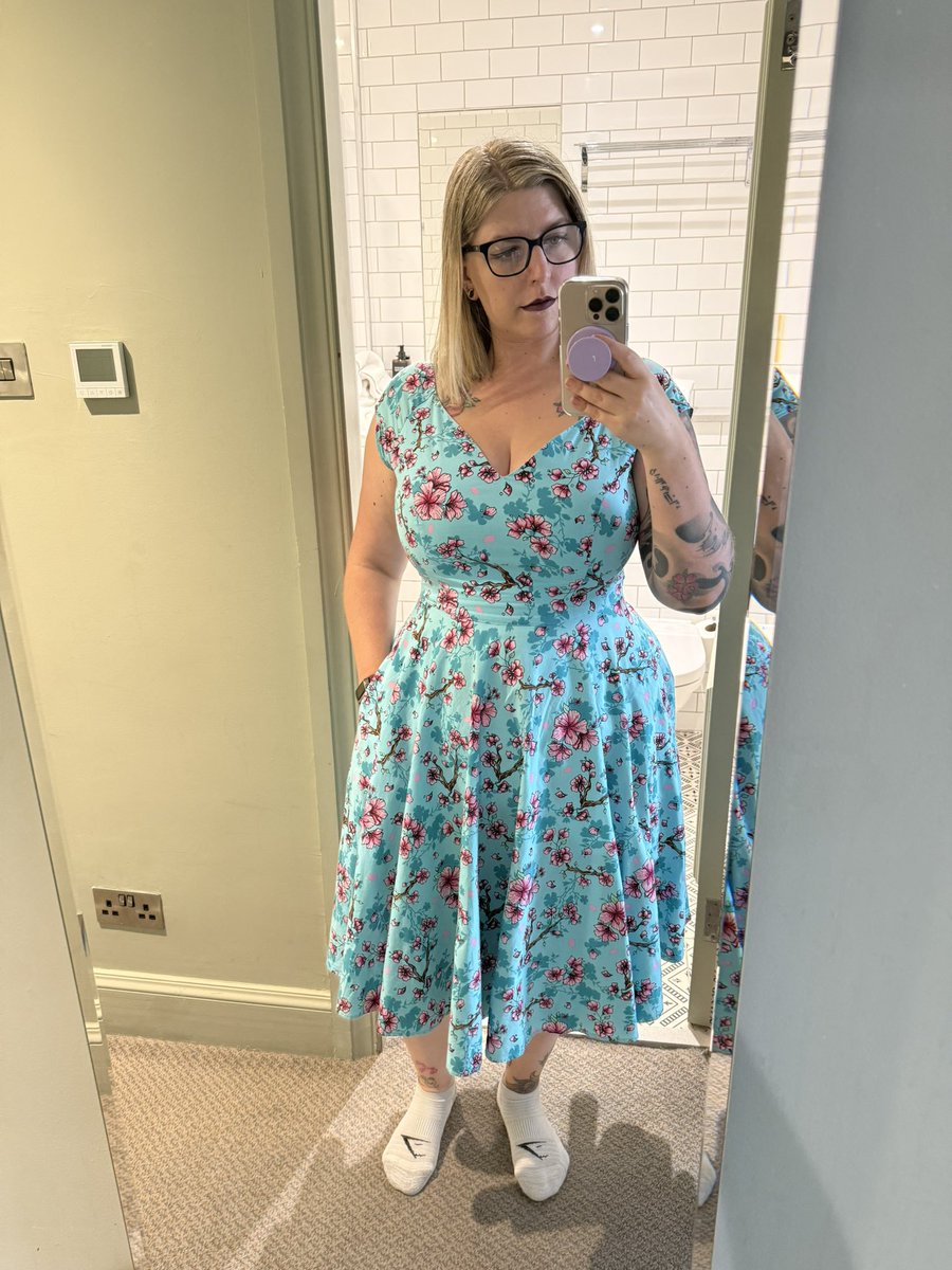 BeccaSomething tweet media