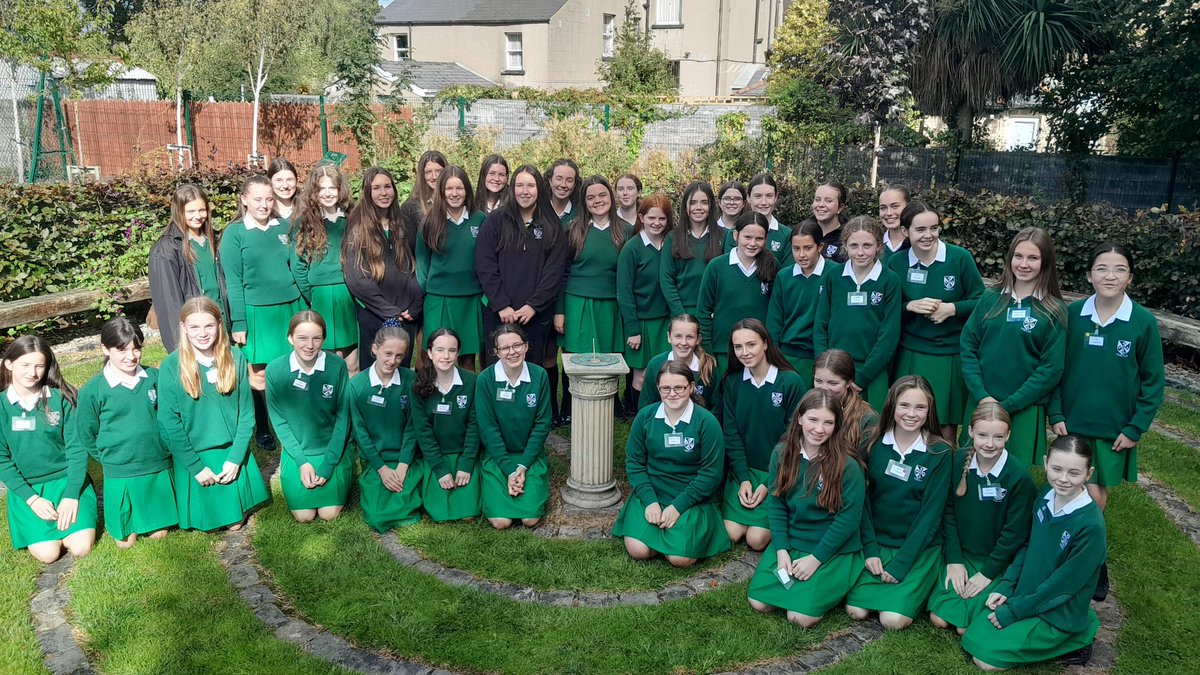 A sundial was set up today in <a href="/MuckrossCollege/">MuckrossParkCollege</a> in honour of past pupil Sarah Flynn, class of ‘23.  She’s a worthy recipient of The Naughton Scholarship. Congratulations Sarah! <a href="/lecheiletrust1/">Le Chéile Schools Trust</a> 
#womeninSTEM