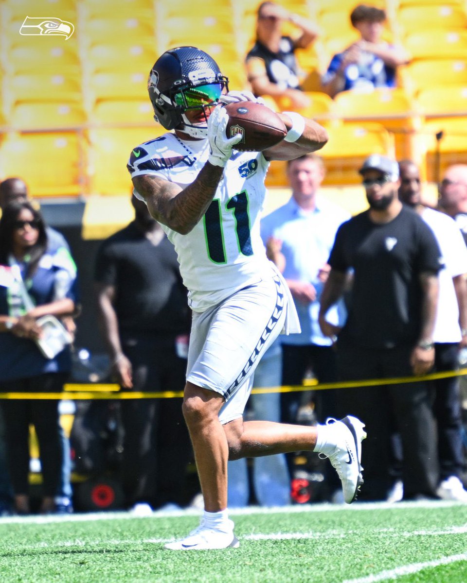 JSN’s first 3 games:

9 rec, 124 yards
8 rec, 103 yards 
5 rec, 96 yards, 1 TD

#2 in league receiving yards