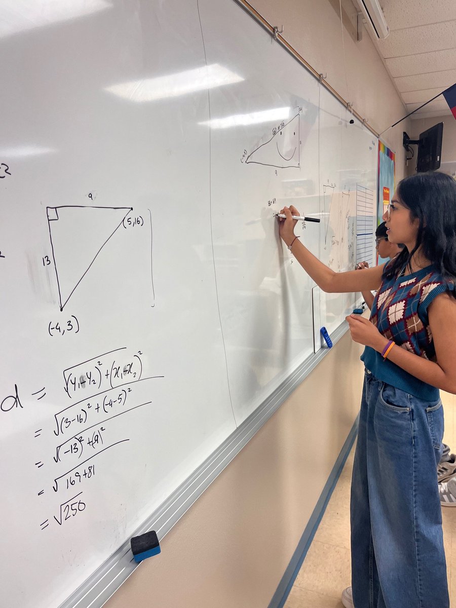 MrsCookMSMath's tweet image. I love when my students get to see how their peers approach the same problem. It was a great Monday! #NorthsideUnstoppable