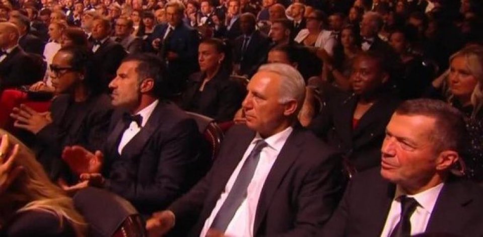 Qui els ha assegut junts avui mereix un altre premi.