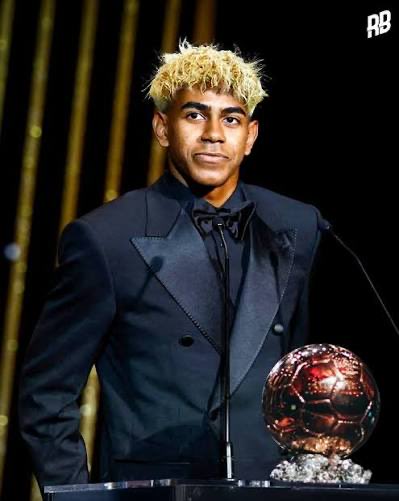 ꜱᴜᴄᴏʟᴇɢᴀ ® tweet media