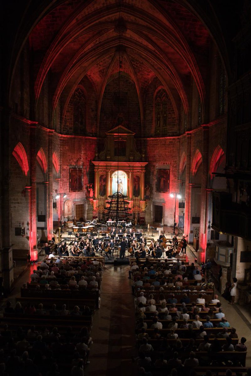 🇪🇸Un estreno de temporada memorable. Dos conciertos con la OSIB con la dirección de @pablomielgocarrizo Una orquesta fantástica con la que he disfrutado mucho. Enhorabuena y más por venir.