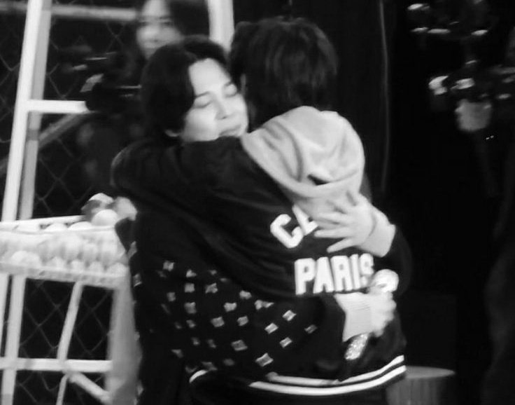 아미입니다 ⁷⊙⊝⊜ tweet media