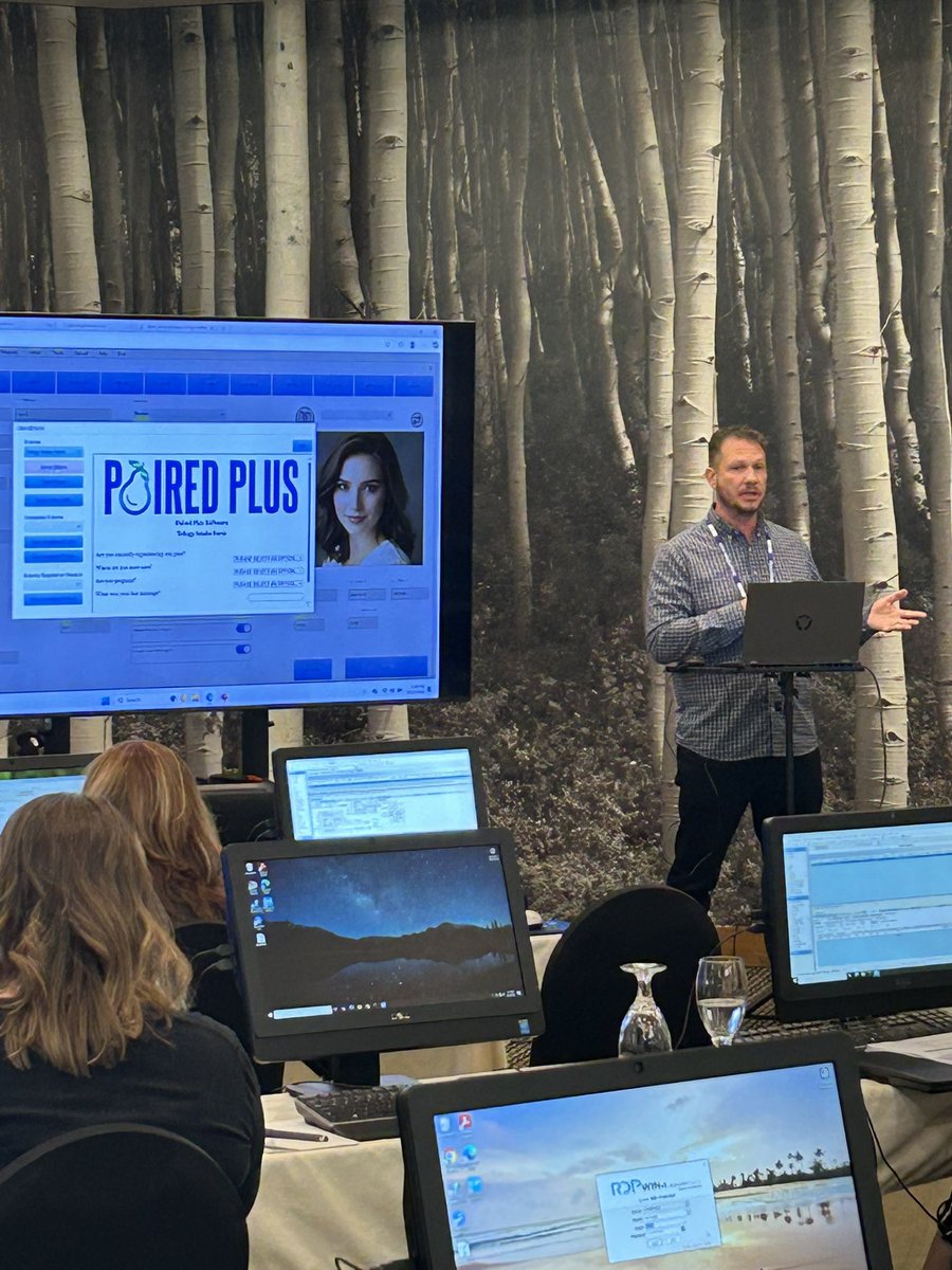 ProsolutionsLA's tweet image. We love presenting to the finest #spas and #salons in the world. #spasoftware #salonsoftware #rdp