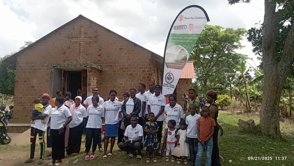 naturepowerG's tweet image. From you - and me- to the places of worshipping, all spreading the massage " Plant trees, save the future".
#LetsShiftNow
#RotaryClubs
#YouthForTaxJusticeNetwork