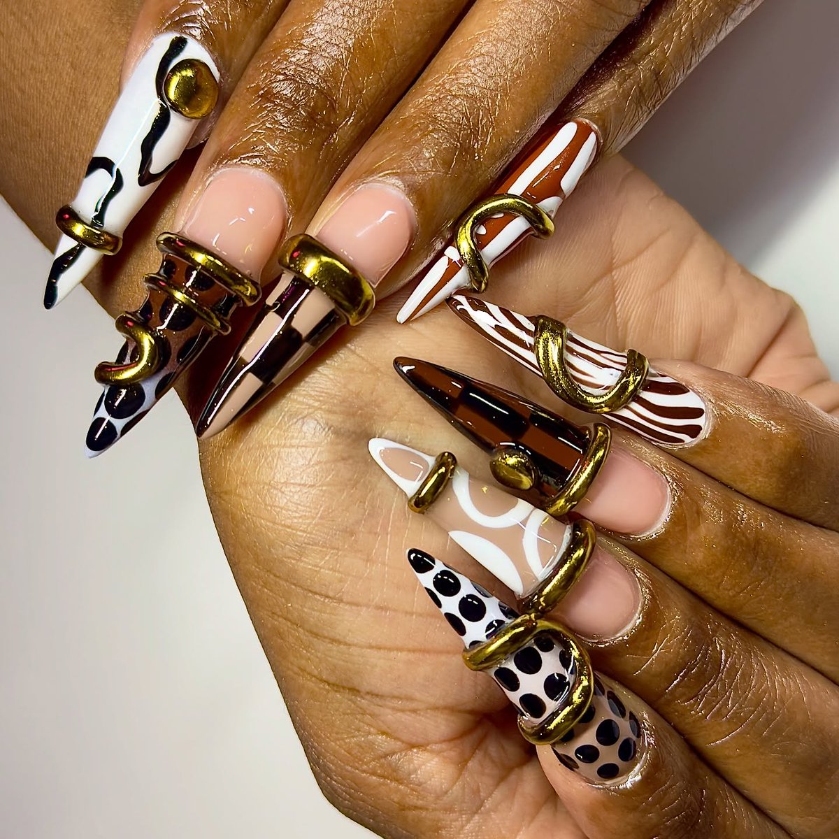 nailartchive's tweet photo. Nails by kt__naillss https://t.co/Lyvv6DMxwb