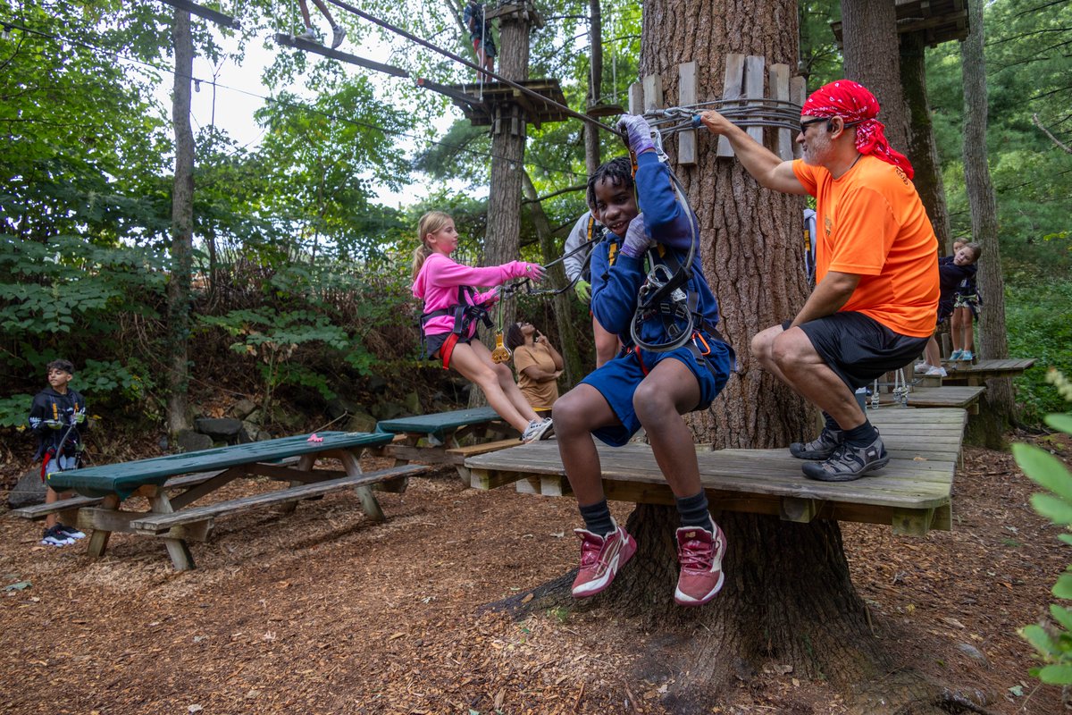 thayeracademy's tweet image. Our 5th grade students kicked off the school year with an exciting team day at TreeTop Adventures in Canton! #ThayerAcademy #TeamDay #TreeTopAdventures