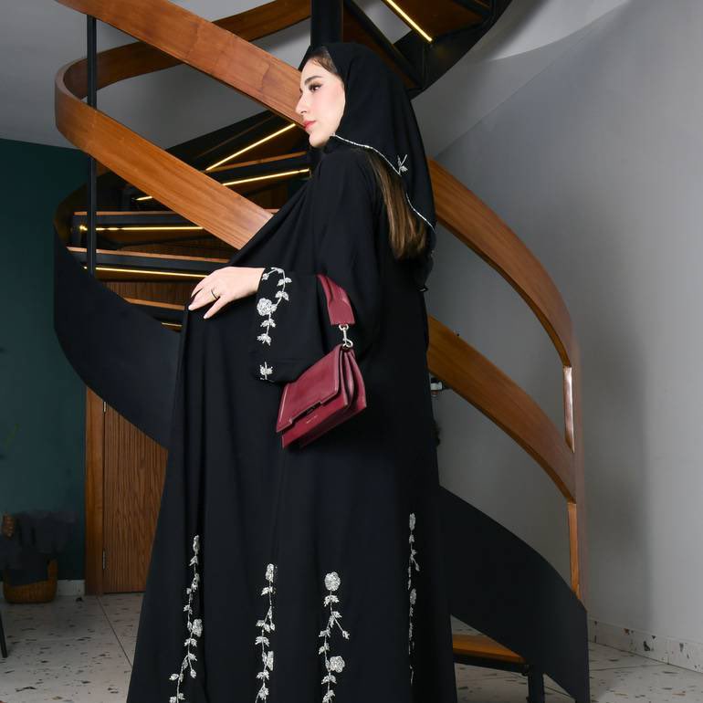 #اليوم_الوطني_عزنا_بطبعنا
#عروض_اليوم_الوطني_95 

💚💚🇸🇦🇸🇦

hawraaabaya.com/?a_aid=6213d74…