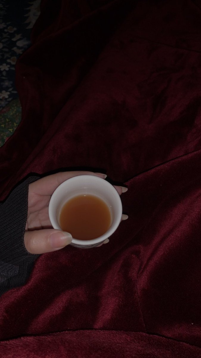 #اليوم_الوطني_عزنا_بطبعنا
الاحتفال من ارض حوش بيتنا🤍🤍

كل عام والوطن اغلى وطن الحمدلله اني سعوديه🤍🤍🤍