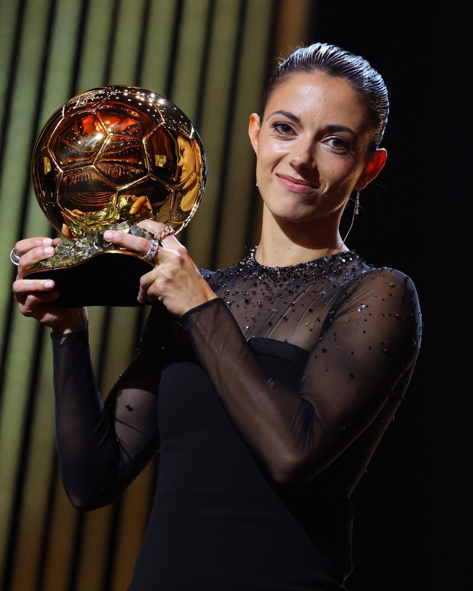 Maria Tikas tweet media