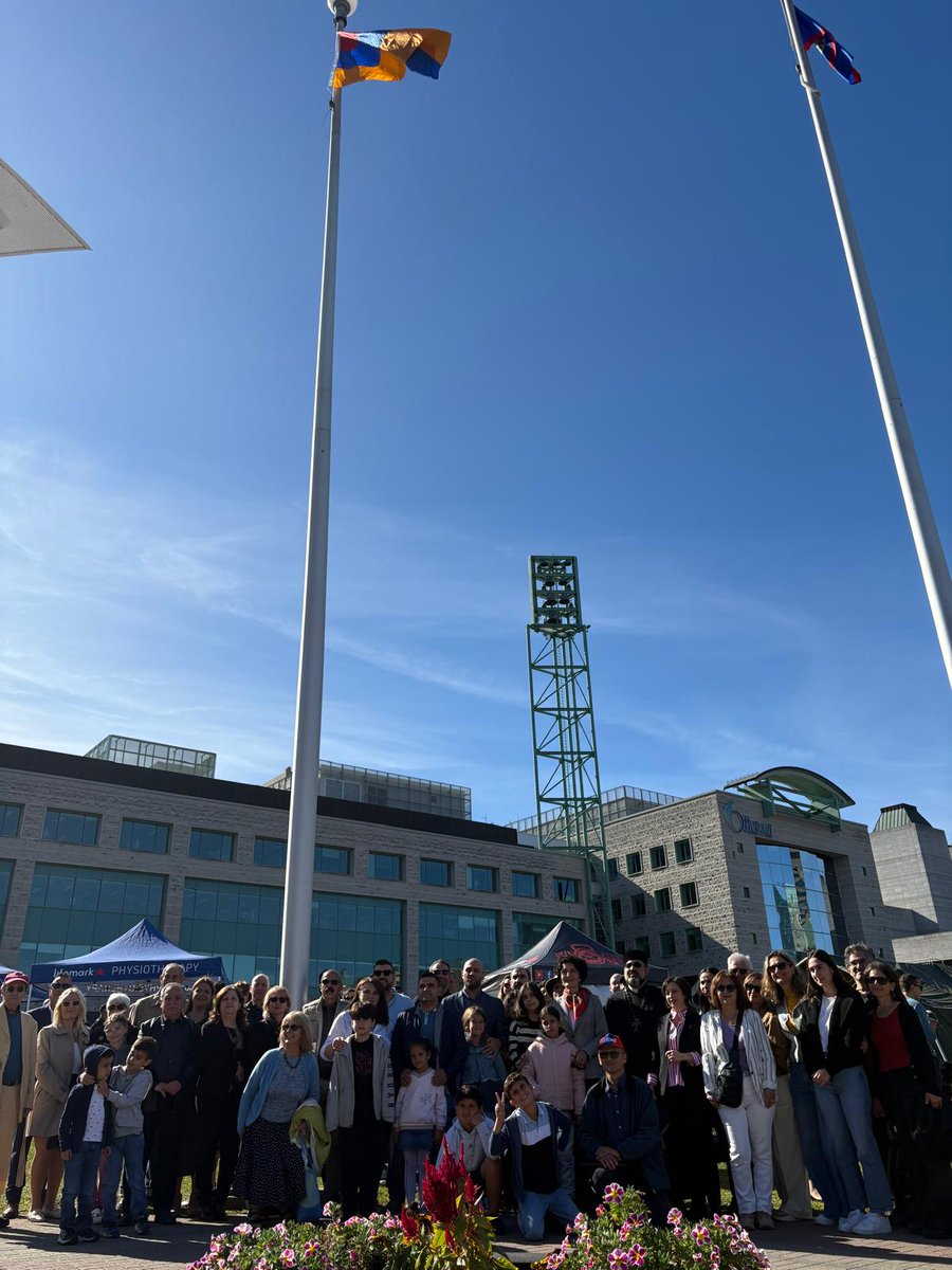 armembcan's tweet photo. On 21 Sept, on the occasion of the 34th anniversary of the Independence of the Republic of #Armenia, 🇦🇲Flag Raising ceremony was held in front of @ottawacity Hall.
H.E. 🇦🇲 Ambassador @HaAnahit delivered welcoming remarks.
@ArmDiplo
#ArmenianIndependenceDay #ArmEmbCan https://t.co/p8hCwEVWBH