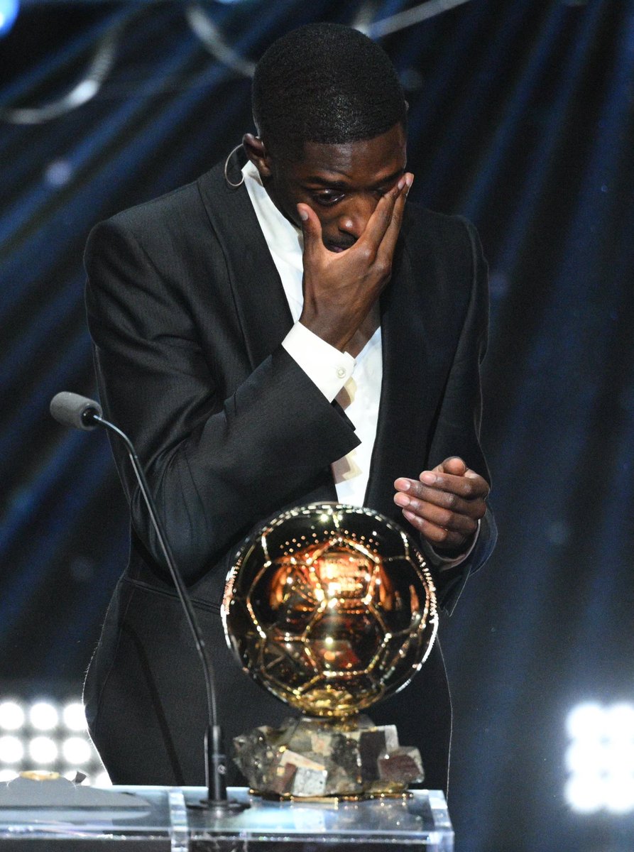 PSG Pictures That Go Hard tweet media