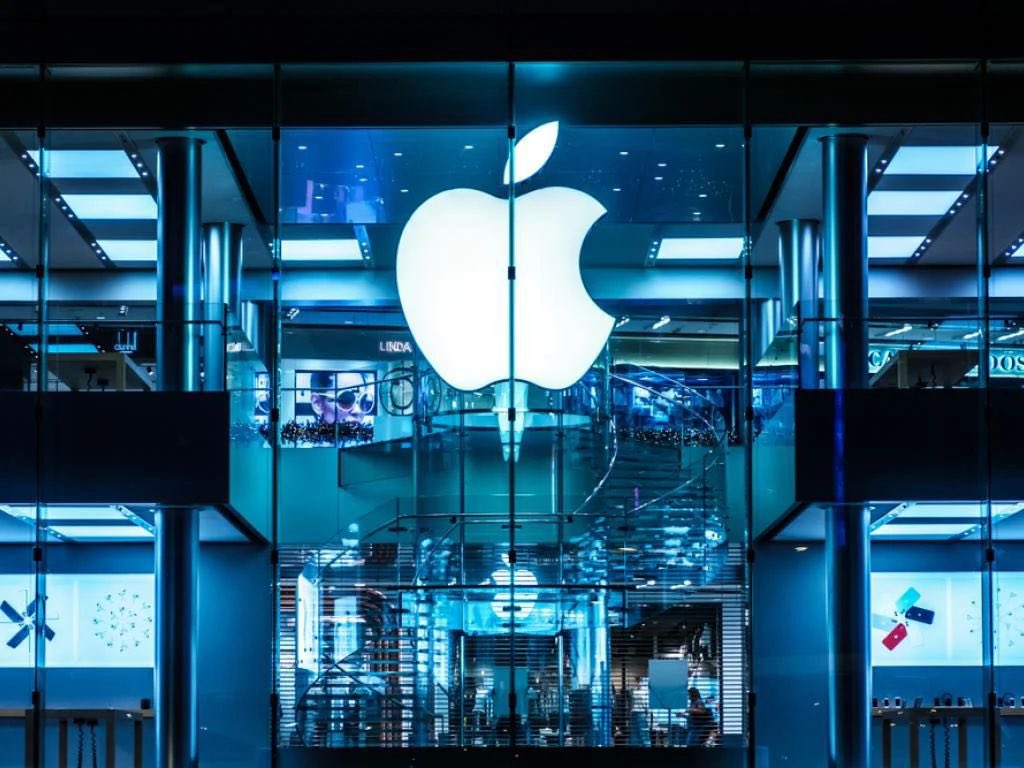 Fastforexsystem's tweet photo. APPLE 🍏 POSITIVE FOR 2025 AS REBOUNDING STOCK NEAR RECORDS https://t.co/q7GdyhDTd4