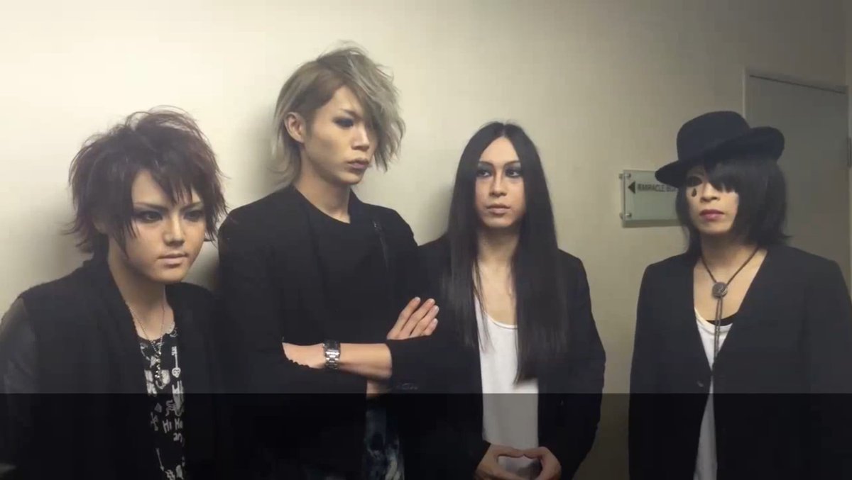 Remember this!? 

2015! Umbrella @ Anime North. 
youtu.be/E1W0vLqGquM?si… 

UMBRELLA and NANO at JMFEST OCT 2ND. Use JMFESTGO25 👇🏾
tdmusichall.mhrth.com/tickets/jmfest/
. 
. 
#jrocknorth #jmfest #jrock #jpop #anisong #vkei #tdmusichall #nanonano.me #umbrella_official