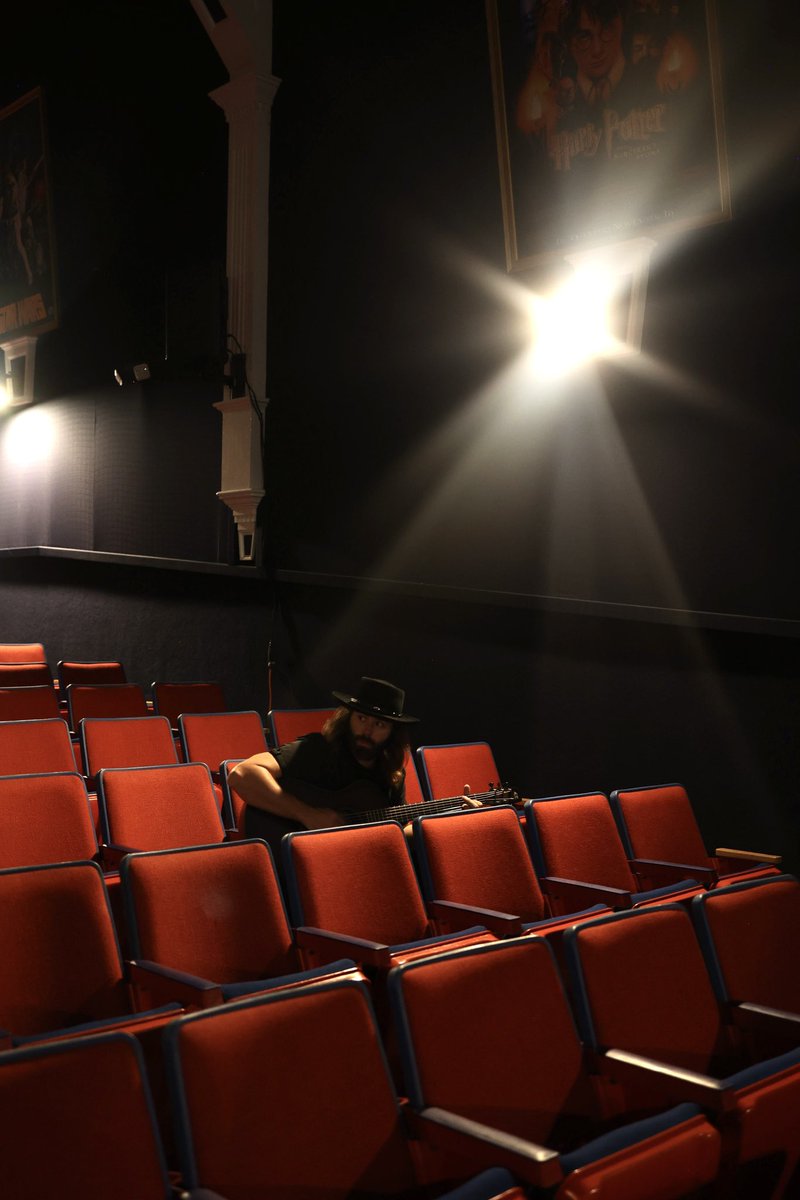 CJSolar's tweet image. About to board my flight back from @mvsongwritersfest but wanted to say a big thanks to @mattcasey33 for the hard work he does to put this thing on! Thanks to everyone who came to watch me and all the other super talented songwriters! Had a blast and can’t wait to be back!