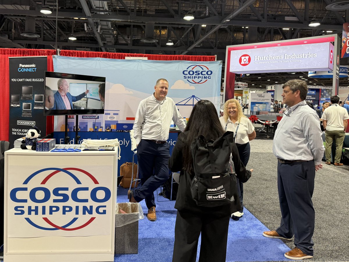 COSCOSHIPPINGNA's tweet image. Proud to join industry leaders at #IANAIntermodalEXPO2025
⚓ Great to connect, share insights &amp;amp; showcase how our integrated #logisticssolutions are shaping the future of intermodal supply chains.
Contact: csr@coscologam.com
#COSCOShipping #SupplyChainInnovation