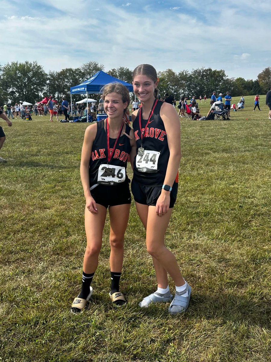 These young ladies are crushing it! Great job! ⚫🟠⚫🟠

Hannah Smith crushed it with a 21:09, earning a medal and securing the 6th fastest time in school history!

Meredith Jackson set a new PR with a time of 23:43!