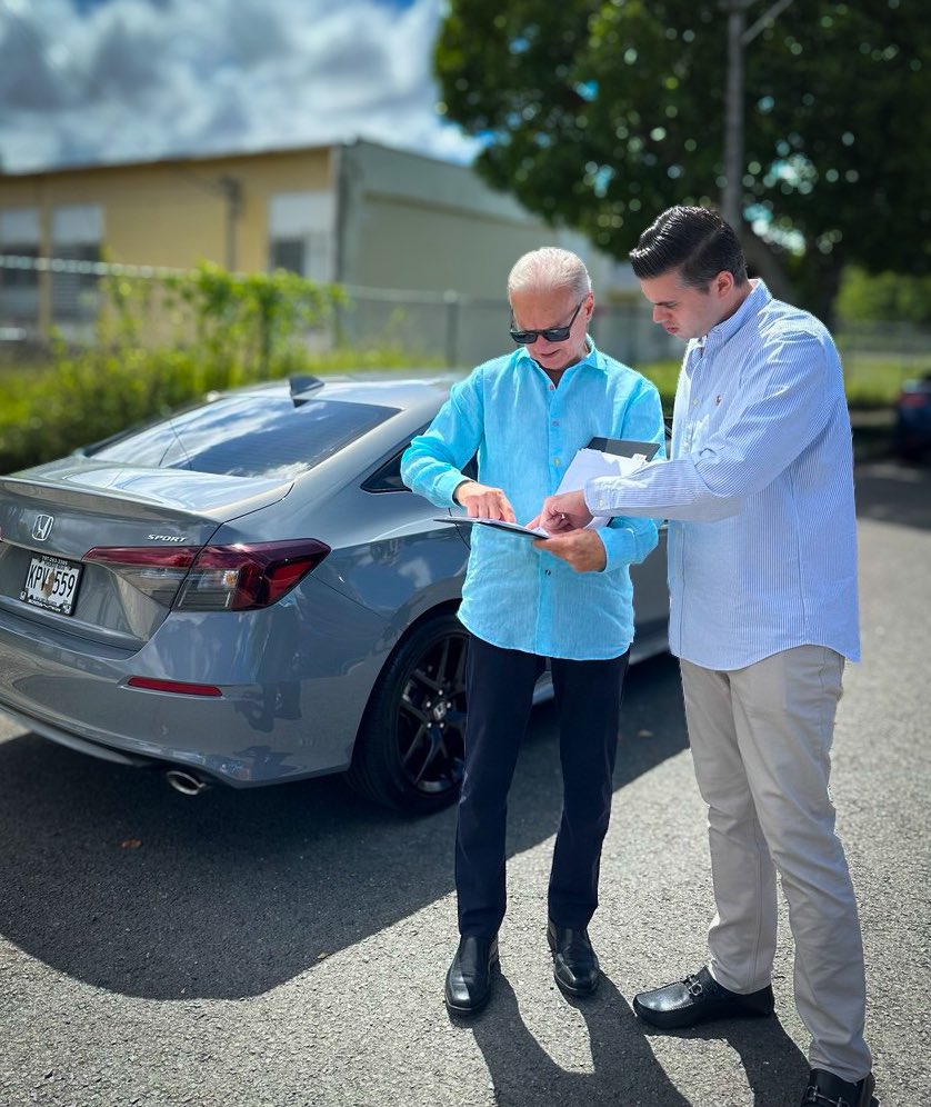 pridcopr's tweet image. El DE de PRIDCO, Roberto Lefranc, se reunió con el alcalde de Bayamón, @ramonluisrivera , para coordinar mejoras en facilidades industriales que impulsarán la llegada de nuevas empresas y fortalecerán el desarrollo económico de la ciudad. #PRIDCO