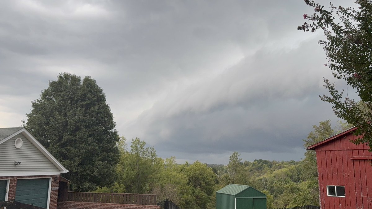 OddballWX tweet media