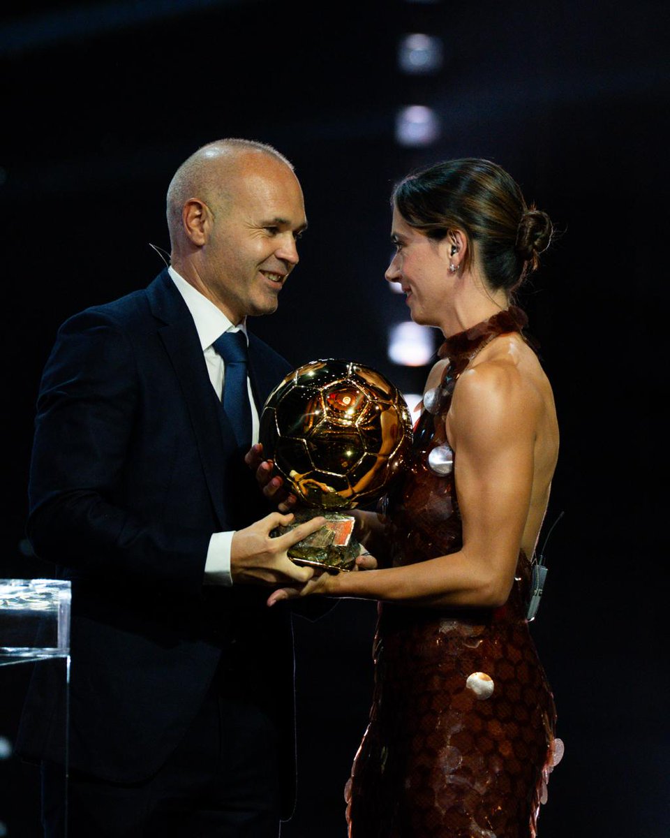 Única en el mundo, y de La Masia #BallonDor