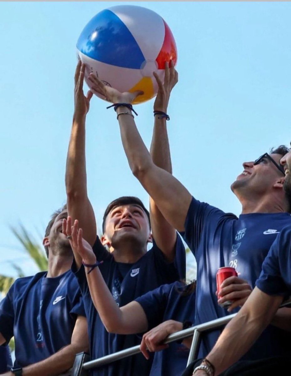 El karma SIEMPRE vuelve.