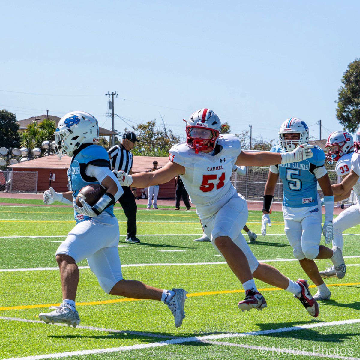 Notos_Photos's tweet photo. Carmel vs North Salinas - Follow 🔗 on my profile for the full photo gallery!

#carmel #highschoolfootball #sportsphotography #football #photographer #photography #sportsphotograpger https://t.co/p7qBA2Xy1g
